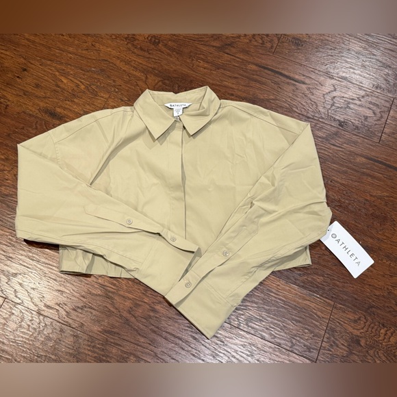 Athleta Tops - Athleta Midday Cropped Poplin Shirt
